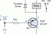 PNP继电器开关电路
