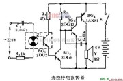 光电电路中的基于3AX81型三极管实现光控停电报警器电路