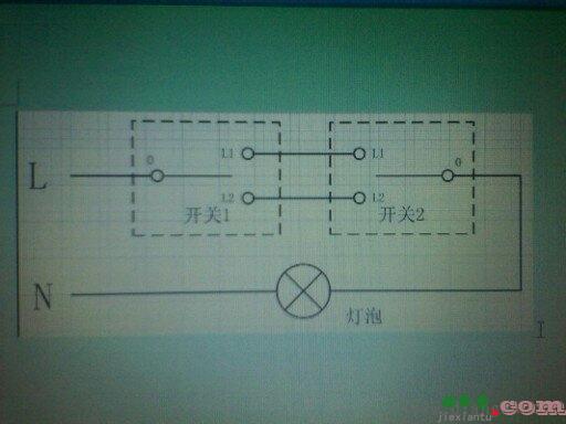 一灯两控开关接线图_两地控制一灯接线图  第4张