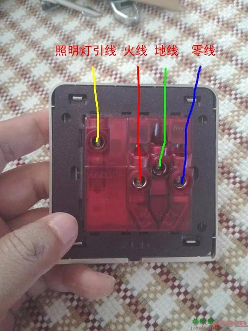 4控开关控制4灯接线图-电灯三控开关接线图解  第10张