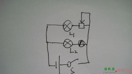 电灯并联开关接线-两个灯泡串联接线图  第5张