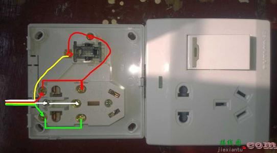 带开关面板怎么接线-一开关一插座接线图解  第1张
