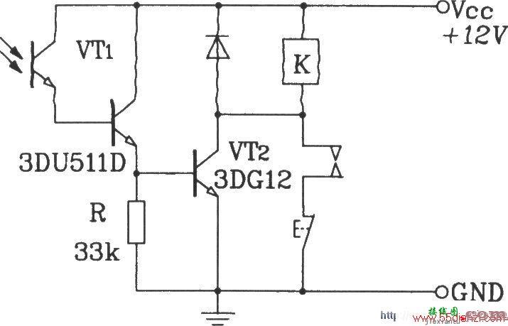 达林顿型光敏三极管构成带自锁功能的光电控制继电器电路图  第1张