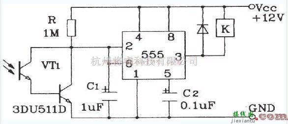 光电电路中的达林顿型光敏三极管灵敏光控开关的原理电路  第1张