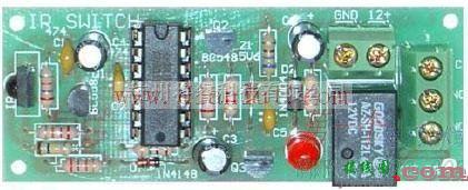 电源电路中的由CD4013构成的简易实用红外线遥控开关电路  第2张