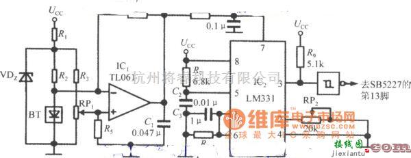 超声波传感器中的温度检测电路(智能化超声波测距专用集成电路SB5527)电路图  第1张