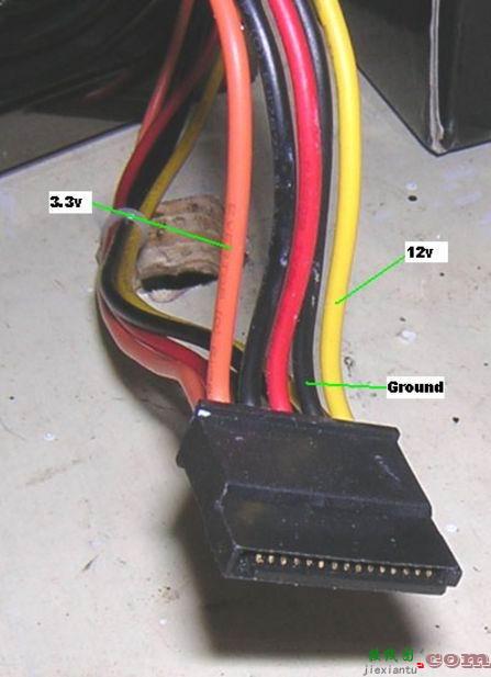 疯狂超频!PCI-E插槽改造后也能加电压  第5张